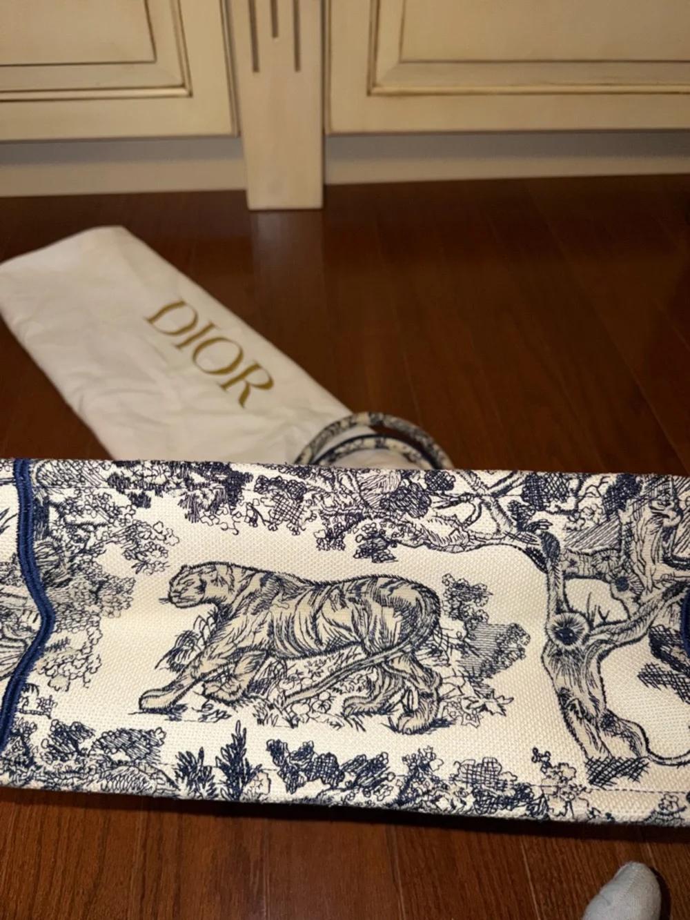 Medium Dior Book Tote - Picture 4 of 4